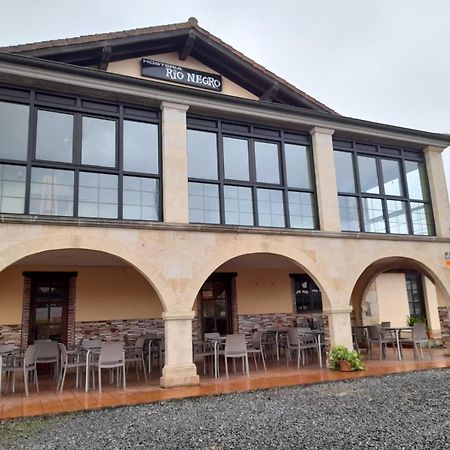 Hosteria Rio Negro Bárcena de Cicero Zewnętrze zdjęcie
