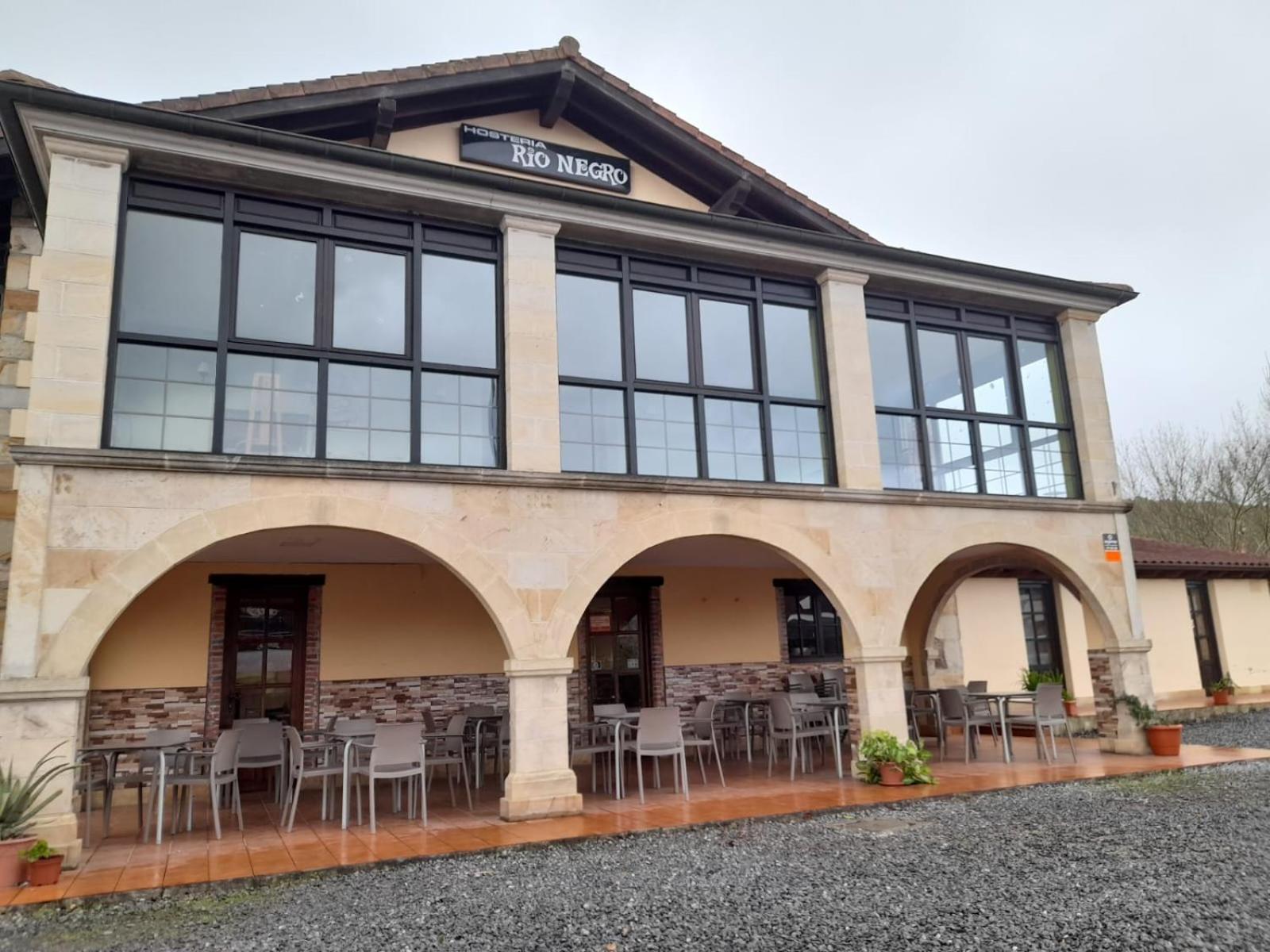 Hosteria Rio Negro Bárcena de Cicero Zewnętrze zdjęcie