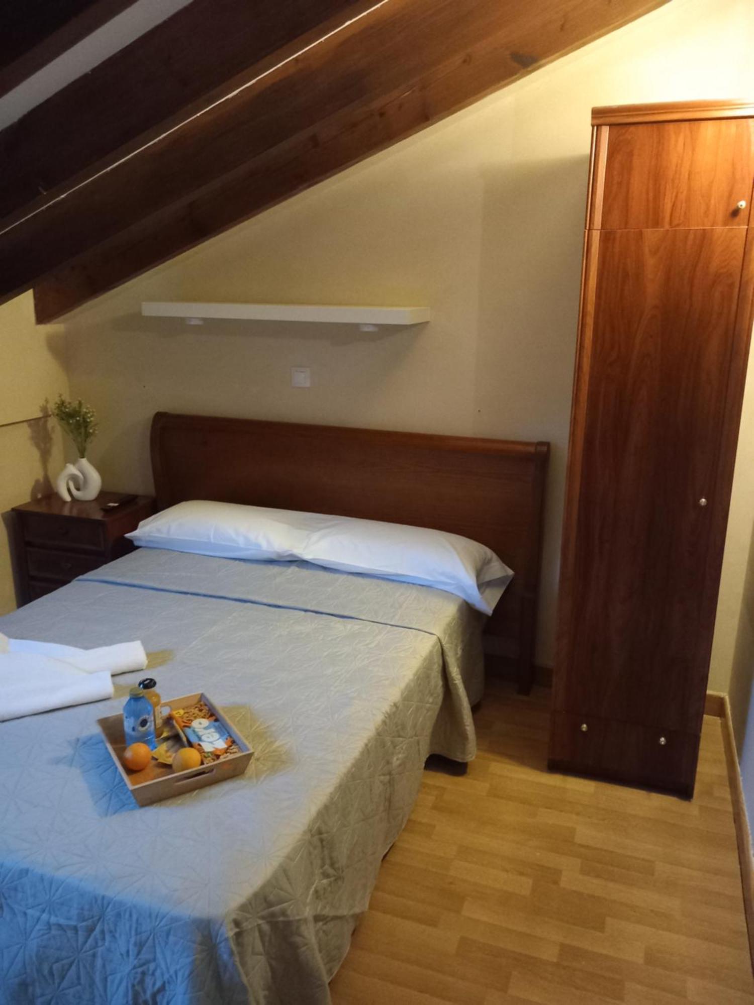 Hotel Hosteria Rio Negro Bárcena de Cicero Zewnętrze zdjęcie